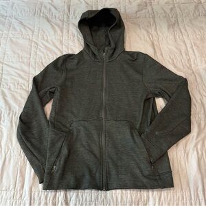 Men’s lululemon hooded sweatshirt || excellent used condition
